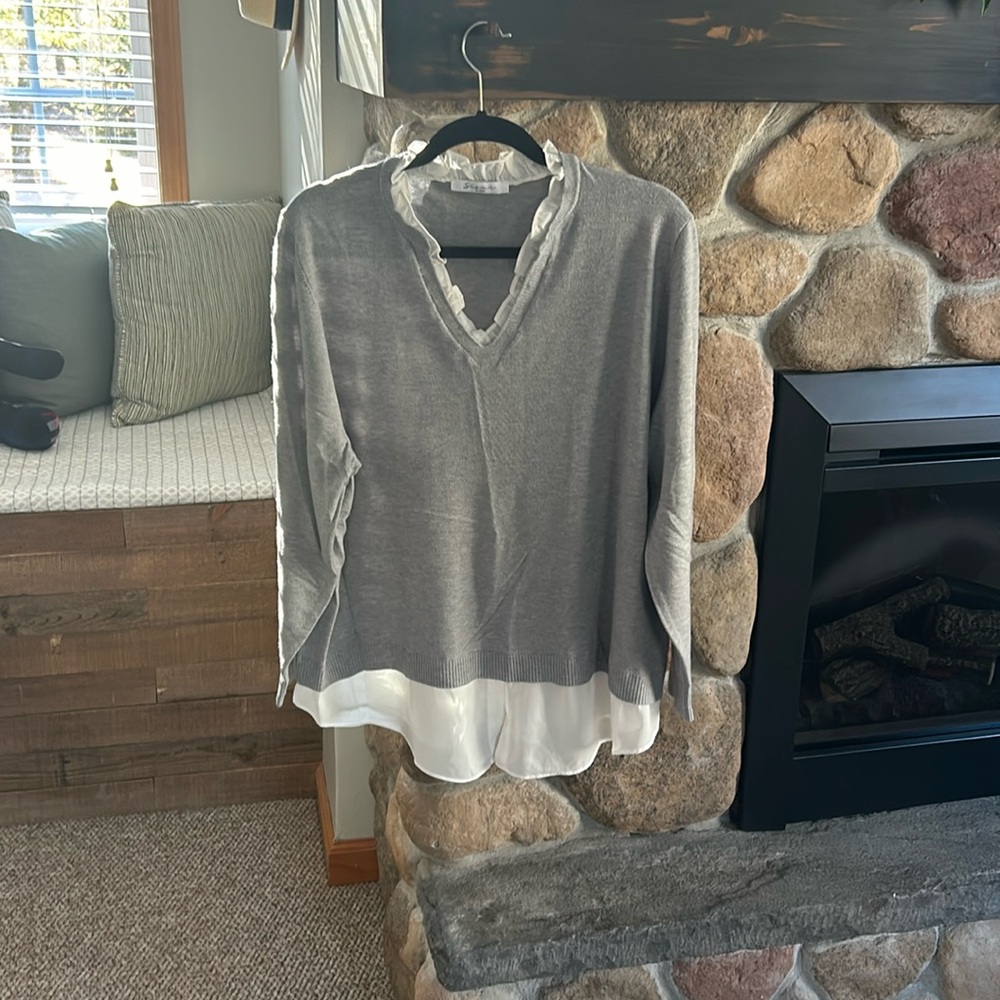 Sinai Milano lightweight sweater